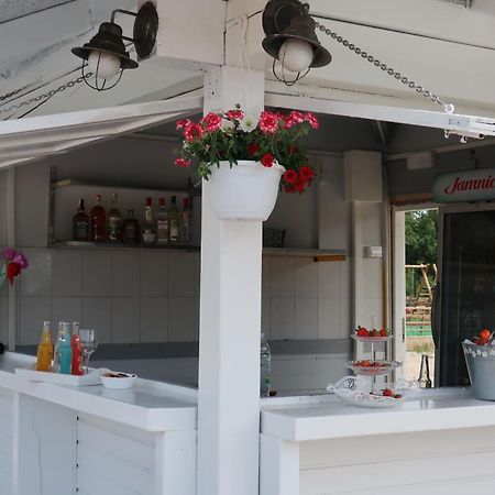 Grande Glamping With Pool Hotel Biograd Na Moru Exterior foto