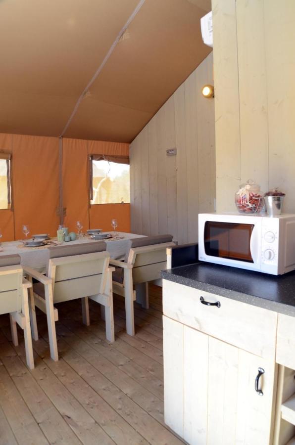 Grande Glamping With Pool Hotel Biograd Na Moru Exterior foto